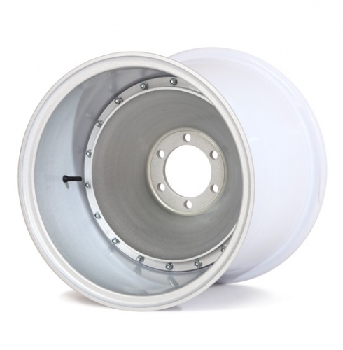 15х18 LT wheel with the 6х139,7, DIA 110 hub